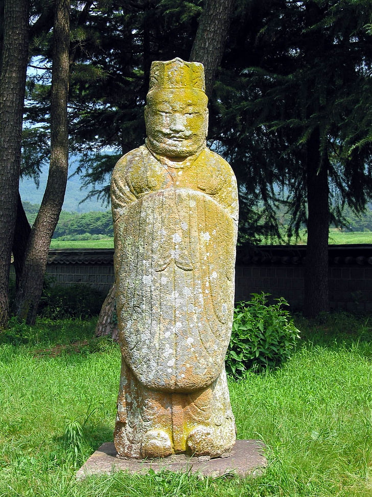 gwaereung, sten statue, Korea, Racing