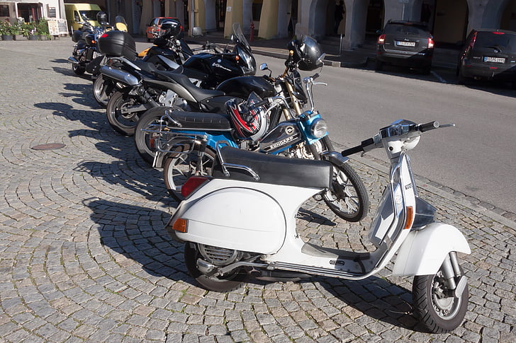 Motor scooter, Vespa, культ, Мотоцикли, парк, серія, весело