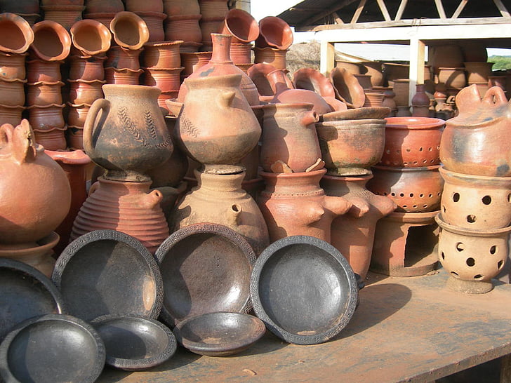 keramika, Glina, obrt