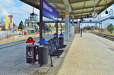 vasúti, platform, pályaudvar, padok, hulladékgyűjtők, Station, utazás
