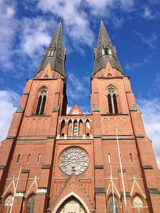 푸른 하늘, 벽돌, 시계, 스웨덴, 웁살라 대성당, 교회, 아키텍처