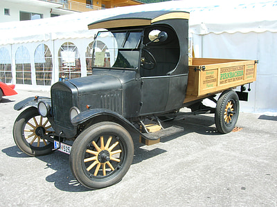 Oldtimer, samochód ciężarowy, Automatycznie