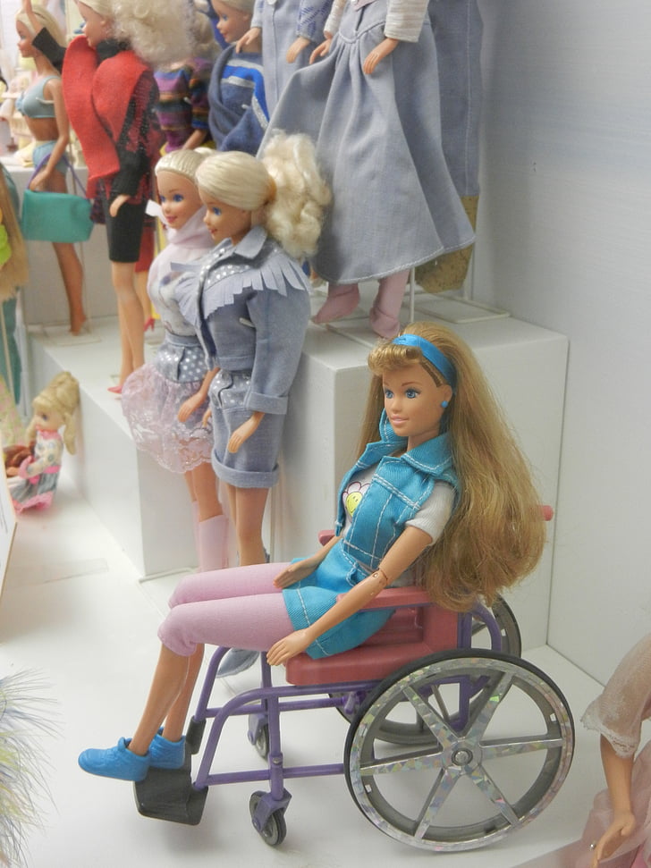 Barbie, dukke, deaktiveret, et handicap, klapvogn, kørestol