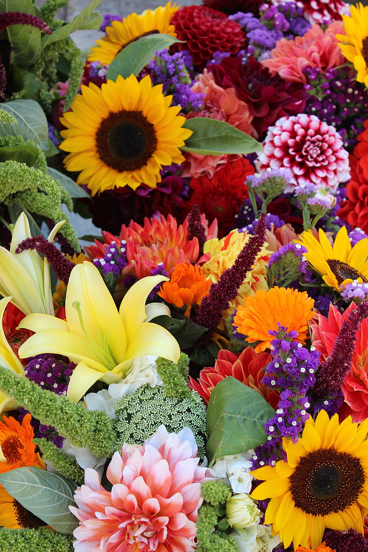gėlės, ūkininkų rinkoje, turgaus prekystalio, spalvinga, Pavasariniai žiedai, žiedai, Puokštės
