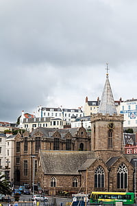 Guernsey-sziget, templom, felhők, borult, építészet
