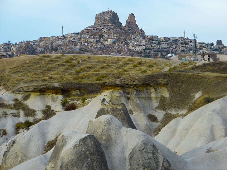 Uchisar, staden, tufa, Rock, Rock apartments, Cappadocia, Turkiet