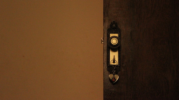 dvere, Keychain vo dverách, kľúč vo dverách
