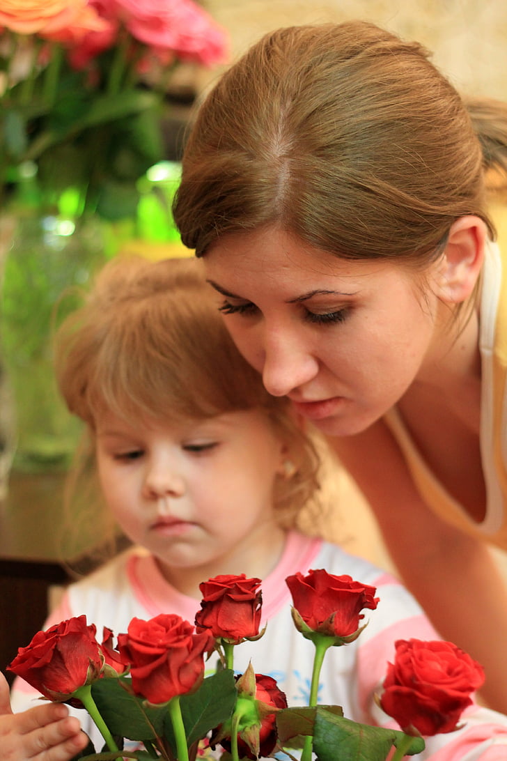 mom, daughter, person, flowers