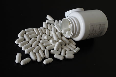 pilules pour maigrir, médicament, pharmacie, malade, maladie, vitamines, multivitamines