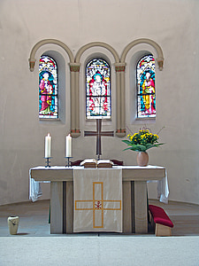 kostol, oltár, Kresťanské, kresťanstvo, vitráže