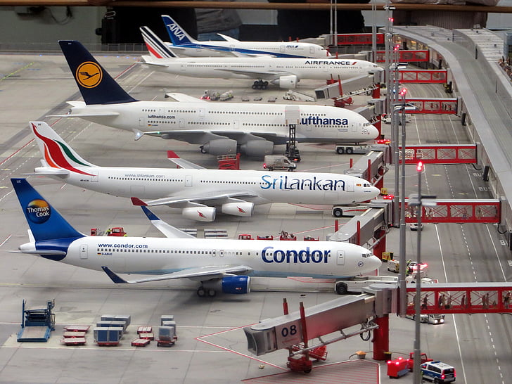 model uçak, uçaklar, minyatür wunderland, Hamburg, modelleri, uçaklar, uçaklar