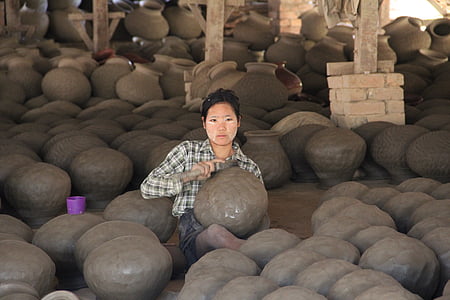 Potter, ljud, drejskivan, även, keramikverkstad, keramik, Myanmar