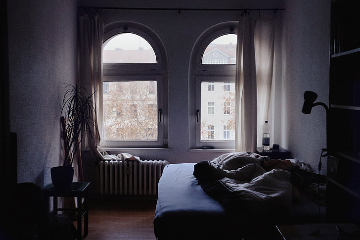 postel, list, deka, pokoj, interiér, závod, okno