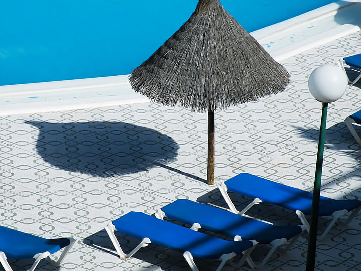 umbrella straw, pool, swimming pool, summer, holidays, holiday, deckchairs
