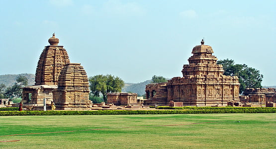 pattadakal, UNESCO werelderfgoed, Karnataka, India, tempels, monumenten, het platform