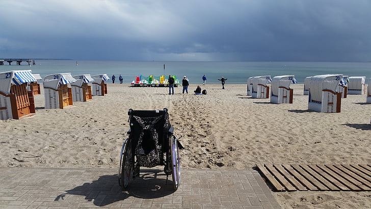 pludmale, pludmales krēsls, jūra, ratiņkrēslu, smilts, brīvdiena, Baltijas jūrā