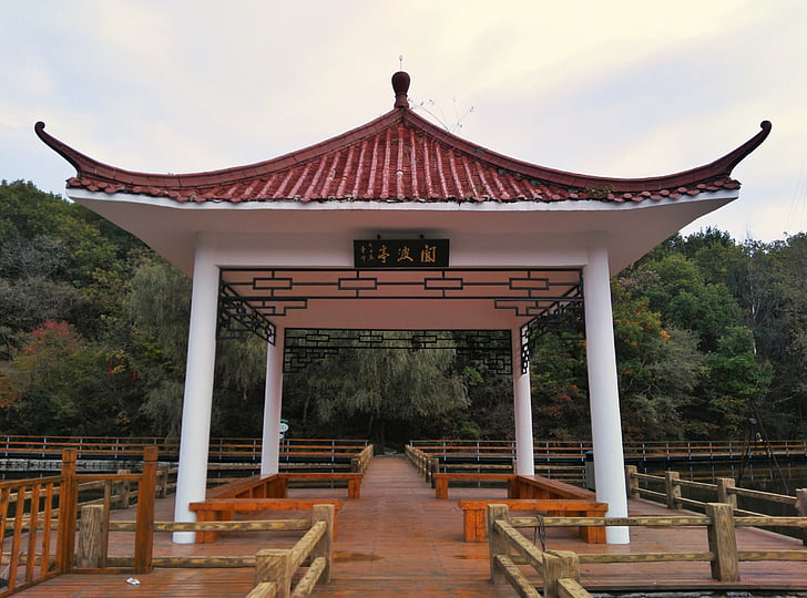 Suzaku hill, pavilon, podzim
