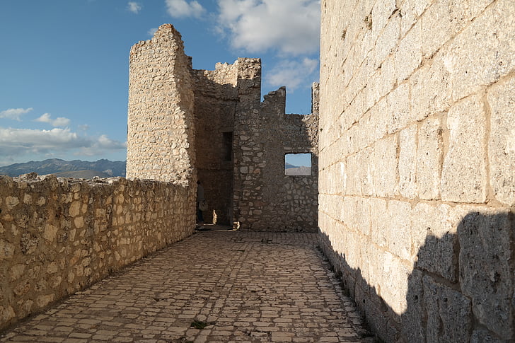 Rocca calascio, Castelul, pereţi, Abruzzo, Fort, material de piatră, arhitectura