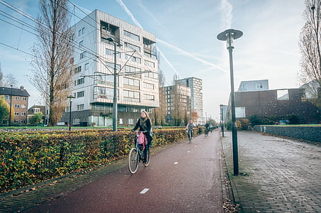 Фото, женщина, Куртка, Верховая езда, велосипедов, дневное время, Архитектура