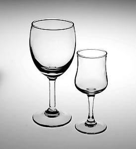 vidre, fons blanc, línies negre, calze, Copa de vi negre