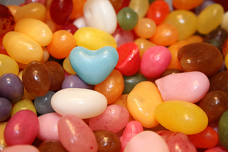 süße, Candy, behandeln, bunte, handgemachte Bonbons, Herz, Zucker-pellets