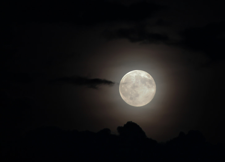 ดวงจันทร์, ระบบคลาวด์, ตอนกลางคืน, สีเข้ม, แสงจันทร์, แสงจันทร์, สวยงาม