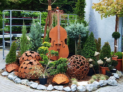 Gartengestaltung, acciaio inox, marrone, strumento, vecchio arrugginito, rottami di ferro, esposto all'aria