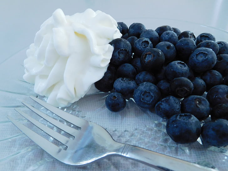 jagodami i bitą śmietaną, owoce, Blueberry, deser, jedzenie