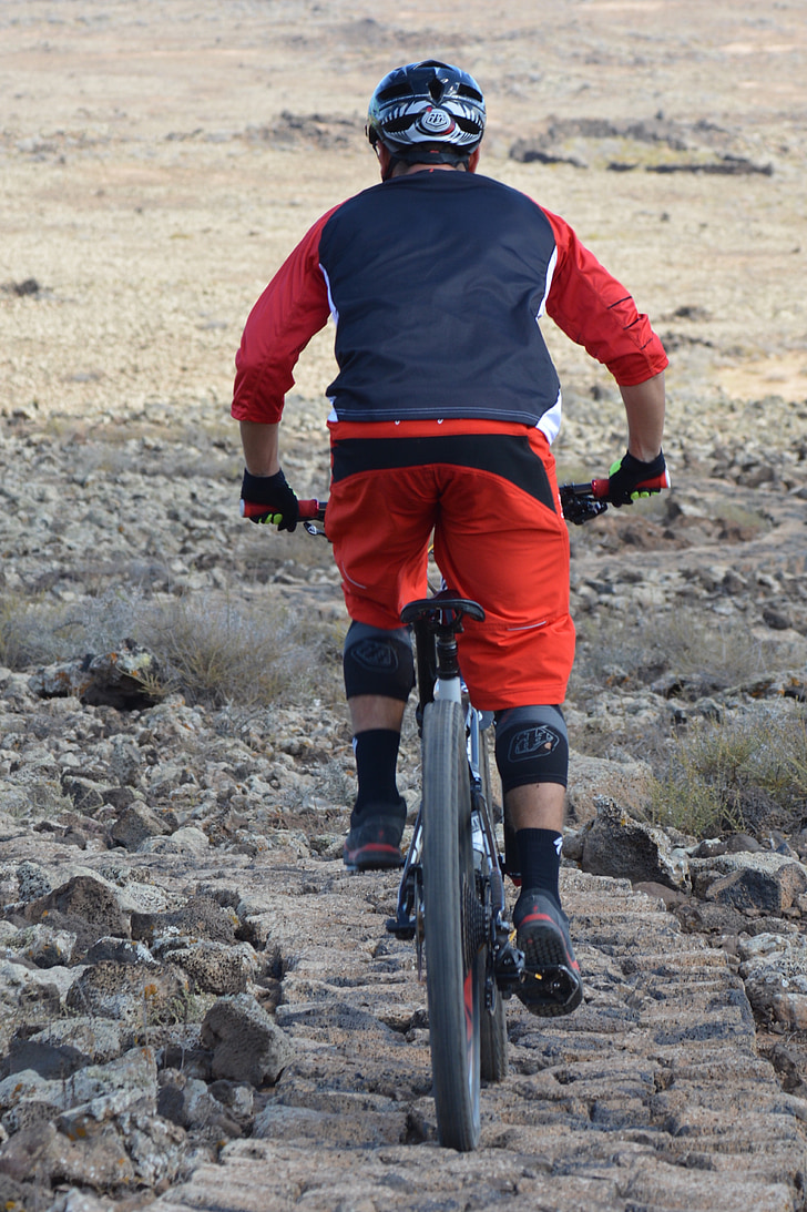 cyclist, man, sports, mountain bike, helmet, descent