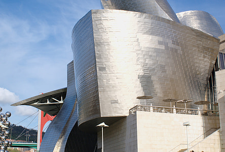Guggenheimi, Bilbao, arhitektuur