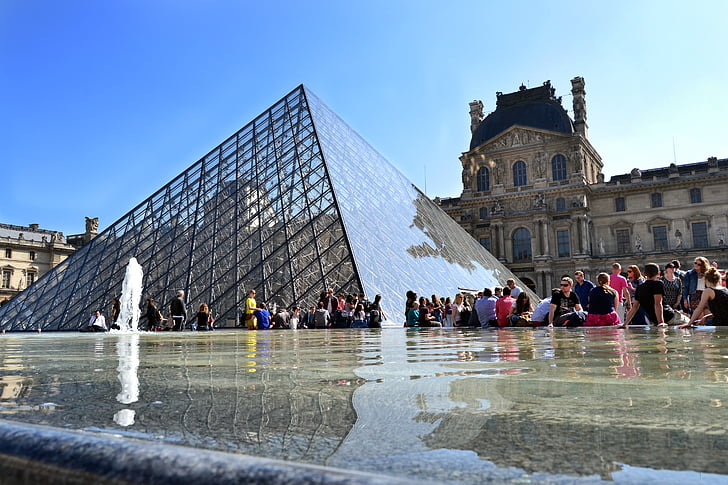 Louvre Múzeum, Párizs, szökőkút, tavaszi, Franciaország