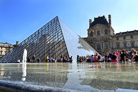Louvren, Paris, fontän, våren, Frankrike
