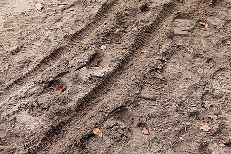 traces, sand, bike tracks, footprints, reprint