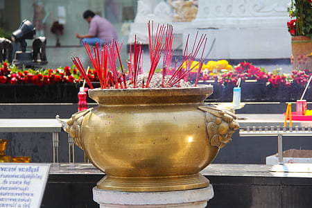 pray, prayer, praying, ganesha shrine, shrine, temple, bangkok