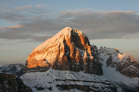 Tofana, Süleyman dirozes, Dolomites, Cortina d'ampezzo, dağlar, Dolomiti bellunesi, alpenglow