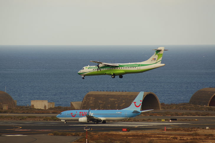 Lotnisko, The, Palmas de Gran Canaria, z, wielki, Wyspy Kanaryjskie, pieszo