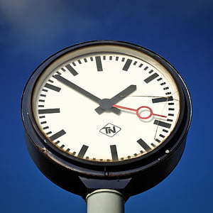 clock, railway station, station clock, time, time indicating, hours, seconds