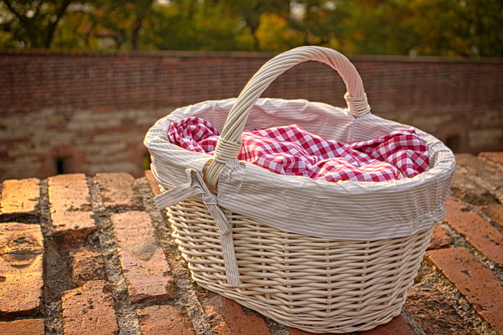 white, picnic, basket, daytime, blur, outdoor, nature