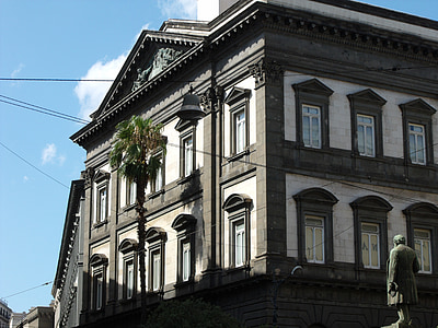 Ruggero bonghi, patung, Napoli, Universitas federico ii, lurus, Corso umberto