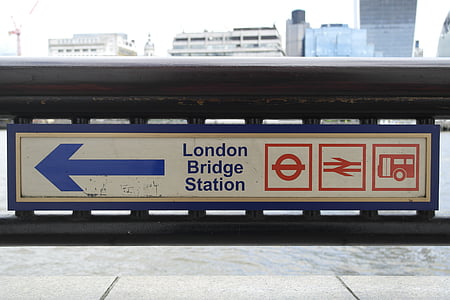 Londres, l'estació de pont de Londres, senyalització, signe, ciutat, instruccions