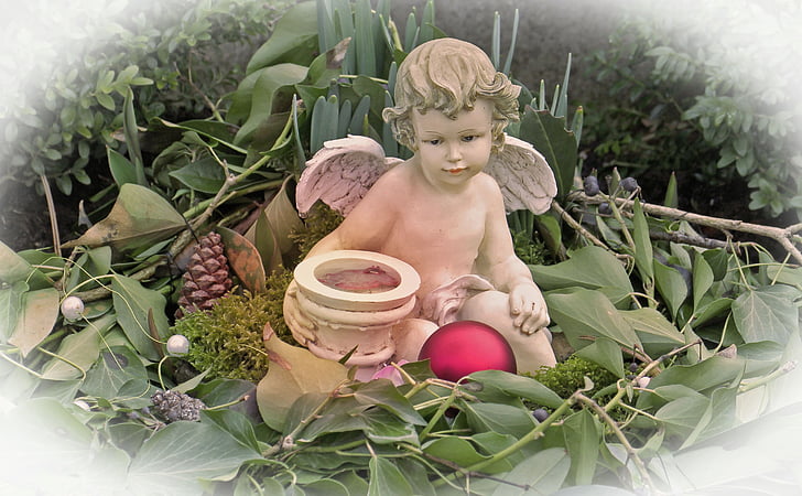 Àngel, figura d'Àngel, figura, planta, jardí figuretes, verd