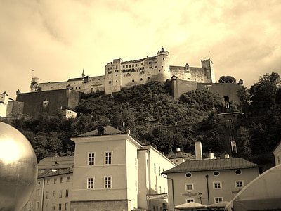 Salzburg, Austria, benteng Hohensalzburg, benteng