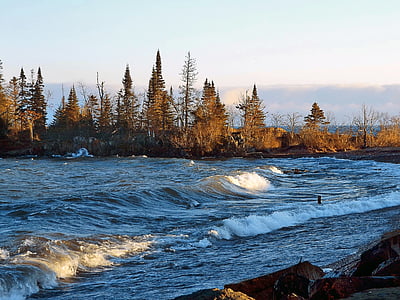 Lake superior, mākslinieks punkts, gala marais, Minnesota, saulriets, viļņi, rudens