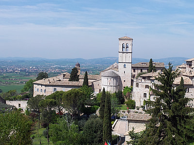 Assisi, Umbria régió, táj, templom, kolostor, St Assisi Szent Ferenc, kolostor