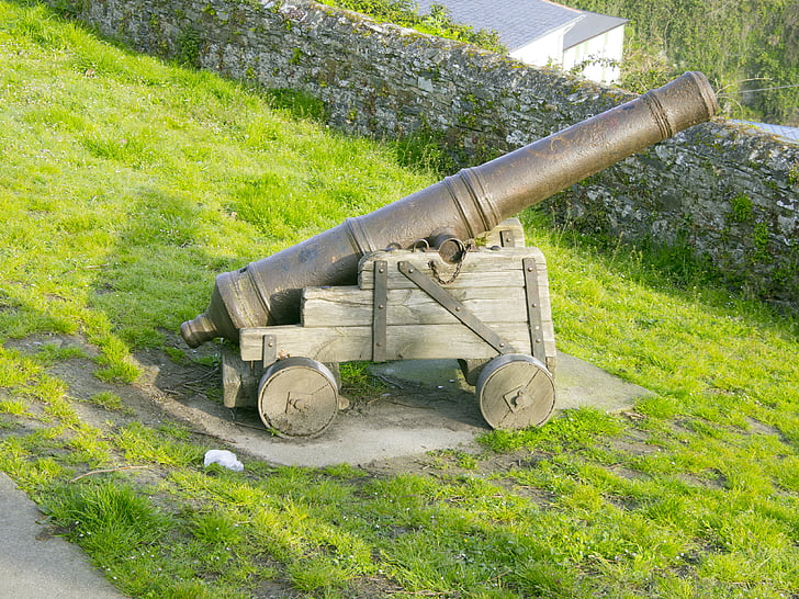 old cannon, ribadeo, atalaya, grass, green color, outdoors, no people