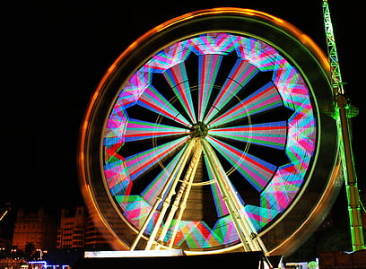 Parque de diversões, Valência, Espanha, Julho, roda gigante, justo