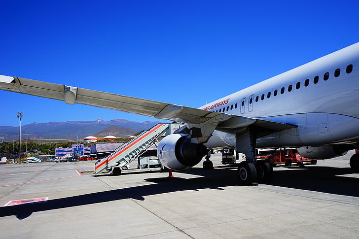 Aeroporto, Tenerife, pista, aeromobili, arrivo, terra, atterraggio
