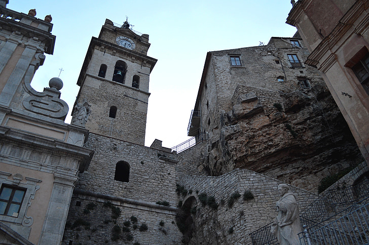 Caccamo, Sisilia, pemandangan kota, Italia, Palermo, Gereja