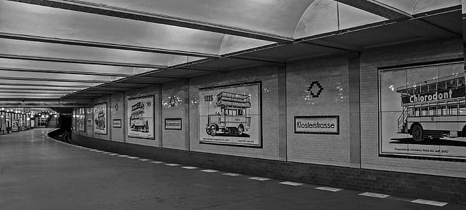 Berlim, estrada do mosteiro, Estação de metro, Estação de s-bahn, Estação, plataforma, Underground