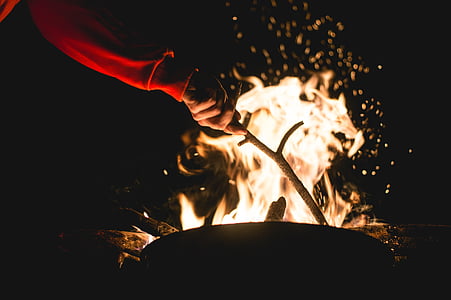 fogata, palillo, fuego, llama, camping, madera, aventura